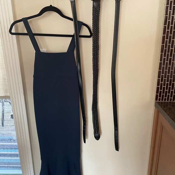 Women’s dresses - Picture 2 of 12
